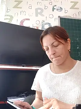 ShawnaAdams online show from May 22, 6:33 am