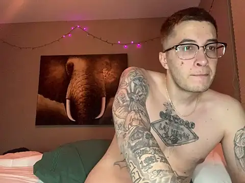 Bwcjoshbanks online show from December 23, 10:58 am