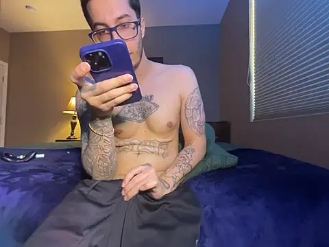 Bwcjoshbanks online show from September 26, 6:48 pm