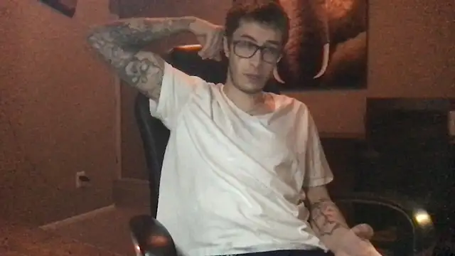 Bwcjoshbanks online show from April 11, 5:04 am