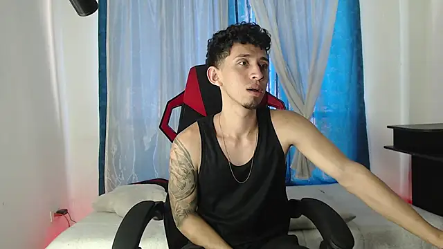 stevenSEX123 online show from November 15, 7:18 pm