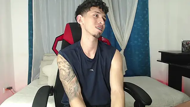 stevenSEX123 online show from November 16, 10:24 pm