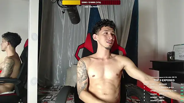 Snapshot of stevenSEX123 chatting on December 21, 4:25 am stevenSEX123 online show from December 21, 4:25 am