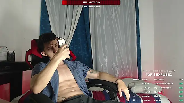 Snapshot of stevenSEX123 chatting on February 3, 3:15 am stevenSEX123 online show from February 3, 3:15 am