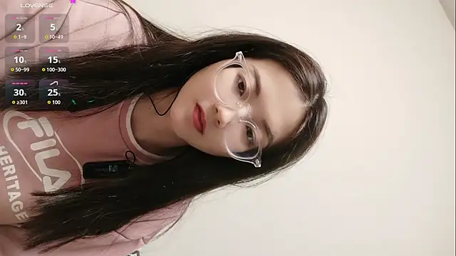 Snapshot of Lu_Nana chatting on March 3, 10:33 am Lu Nana online show from March 3, 10:33 am