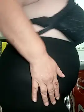 eroticjessitop online show from April 8, 5:25 pm