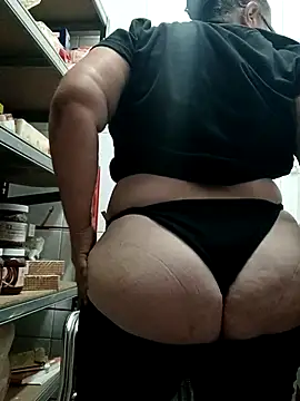 eroticjessitop online show from November 5, 7:06 pm