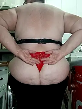 eroticjessitop online show from April 18, 7:07 pm