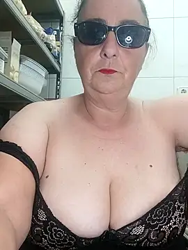 eroticjessitop online show from February 24, 5:47 pm