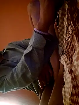 Snapshot of indiandoc7inch chatting on March 29, 5:36 pm indiandoc7inch online show from March 29, 5:36 pm