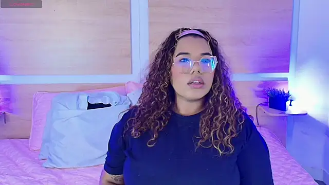  nickypurple  online show from September 27, 6:36 pm