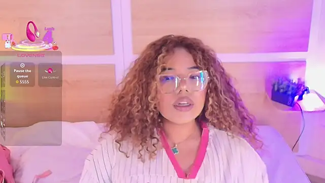  nickypurple  online show from January 13, 7:07 pm