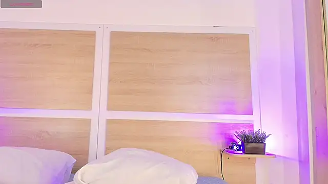  nickypurple  online show from October 16, 7:22 pm