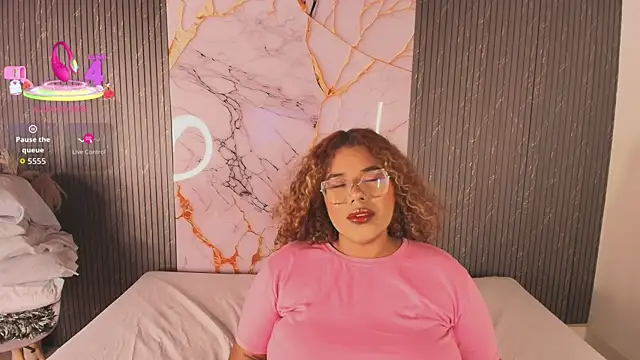  nickypurple  online show from February 8, 12:58 pm