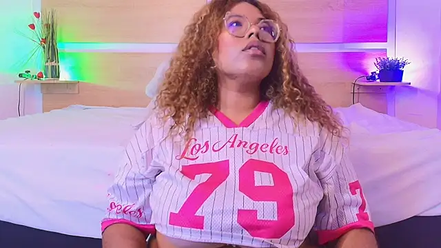  nickypurple  online show from March 20, 6:42 pm