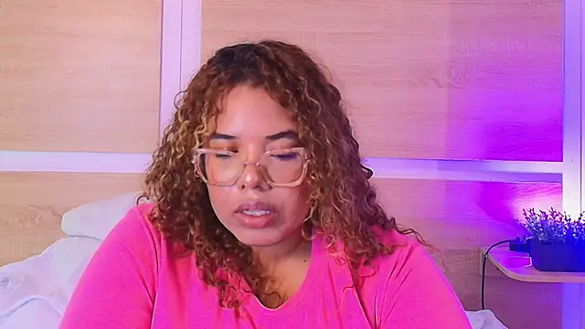  nickypurple  online show from March 27, 6:31 pm