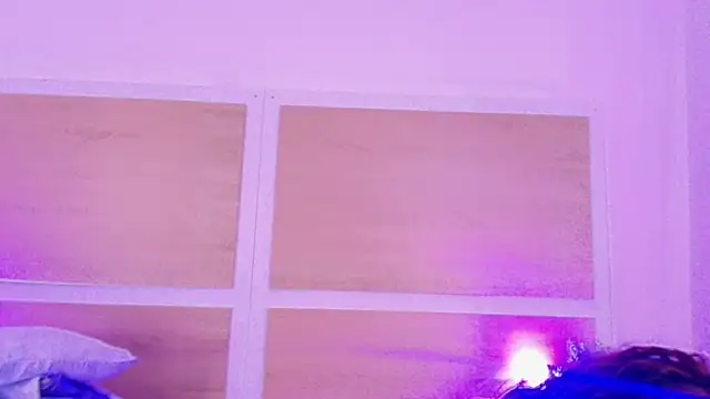  nickypurple  online show from May 30, 2:44 pm