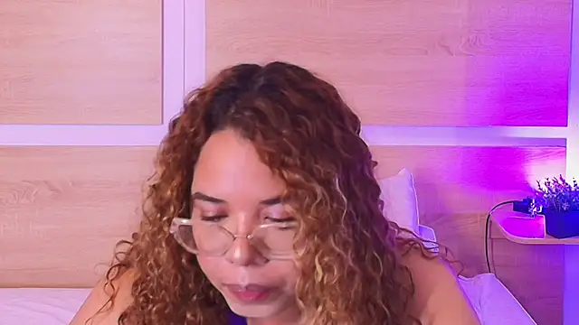  nickypurple  online show from March 24, 2:06 pm