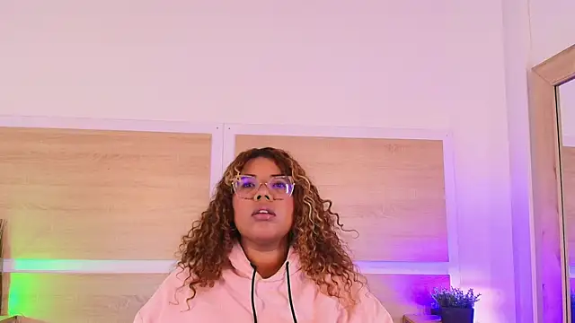  nickypurple  online show from March 12, 5:17 pm