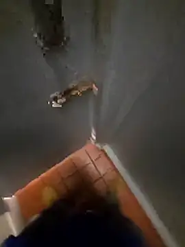 Snapshot of Wooderson107 chatting on December 22, 10:43 pm Wooderson107 online show from December 22, 10:43 pm