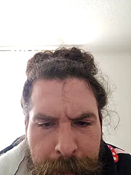 Snapshot of Wooderson107 chatting on February 5, 4:25 pm Wooderson107 online show from February 5, 4:25 pm