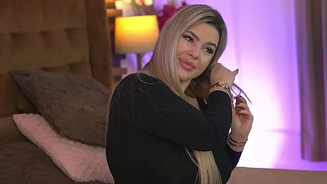 SophieBoobsX online show from February 8, 10:24 am