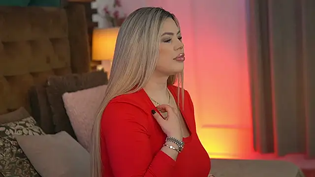 SophieBoobsX online show from February 22, 7:22 am