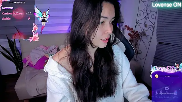 Snapshot of Lunlunera chatting on June 13, 3:04 am Lunlunera online show from June 13, 3:04 am