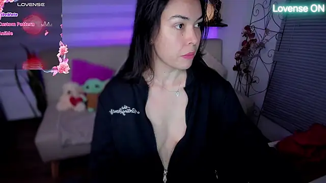 Lunlunera online show from April 30, 1:34 am