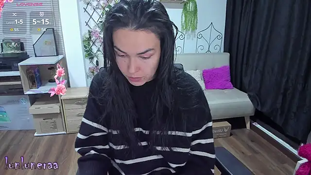 Lunlunera online show from March 17, 1:03 am