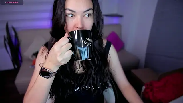 Snapshot of Lunlunera chatting on June 26, 4:29 am Lunlunera online show from June 26, 4:29 am
