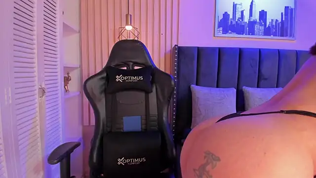 ashlye miller  online show from September 11, 4:23 am