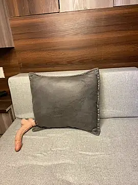 Priyana Chopra online show from April 20, 5:21 am