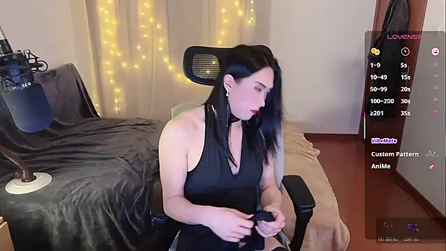 liliwang03 online show from January 19, 1:26 pm