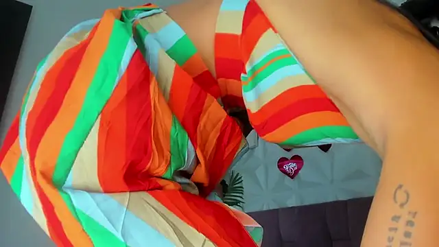 Hellen Sky online show from March 5, 7:10 pm