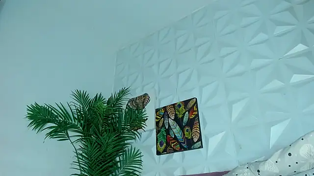 Snapshot of Hellen_Sky chatting on November 26, 7:14 pm Hellen Sky online show from November 26, 7:14 pm