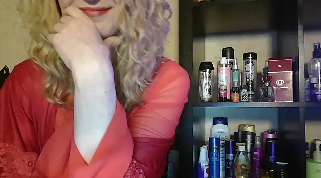 Natasha Nannette online show from March 2, 6:35 pm