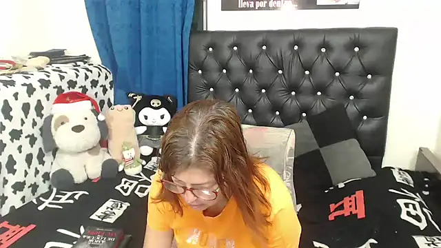 jellyfishhot online show from November 28, 11:16 pm