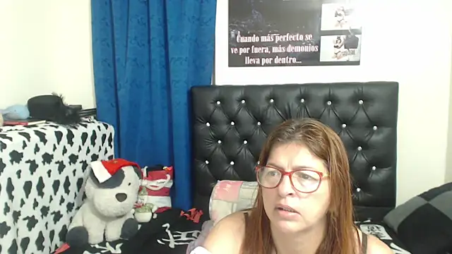 jellyfishhot online show from December 5, 2:26 pm