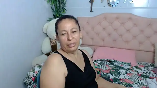 Snapshot of mature_martina chatting on September 30, 10:49 pm mature martina online show from September 30, 10:49 pm