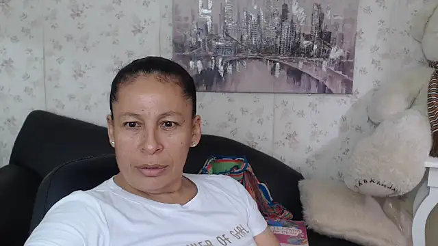 mature martina online show from June 10, 9:16 pm