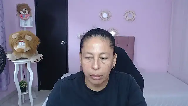 mature martina online show from March 12, 7:40 pm