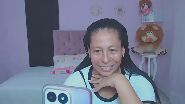 mature martina online show from February 9, 6:39 pm