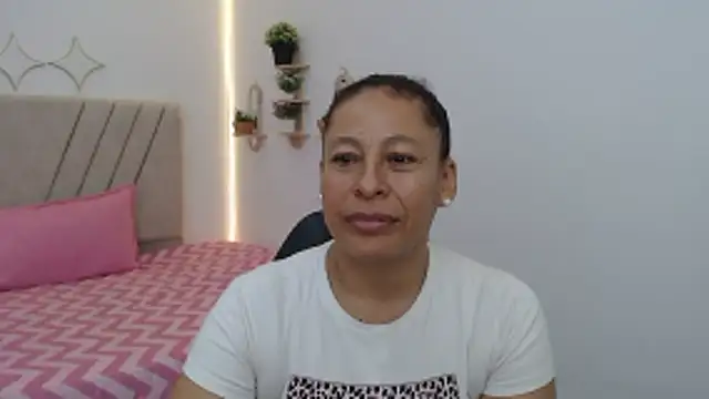 mature martina online show from April 22, 8:04 pm