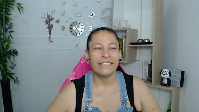 mature martina online show from July 8, 8:53 pm