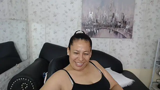 mature martina online show from July 14, 10:27 pm