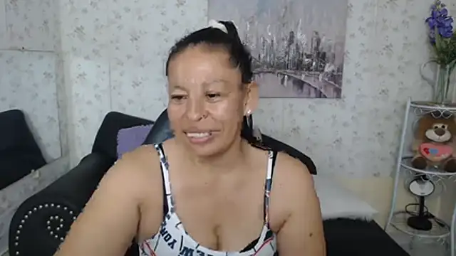 mature martina online show from July 10, 10:54 pm