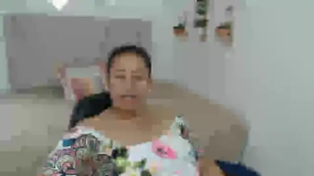 mature martina online show from March 28, 8:10 pm