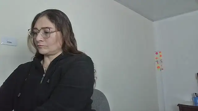 Snapshot of ruby-milf1 chatting on January 25, 10:18 pm ruby-milf1 online show from January 25, 10:18 pm