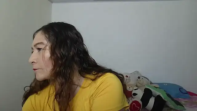 Snapshot of ruby-milf1 chatting on March 6, 9:09 pm ruby-milf1 online show from March 6, 9:09 pm